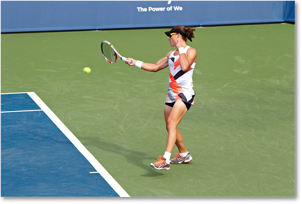 Stosur (d Medina-Garrigues R32) Cincy 2012_D4B5585 copy