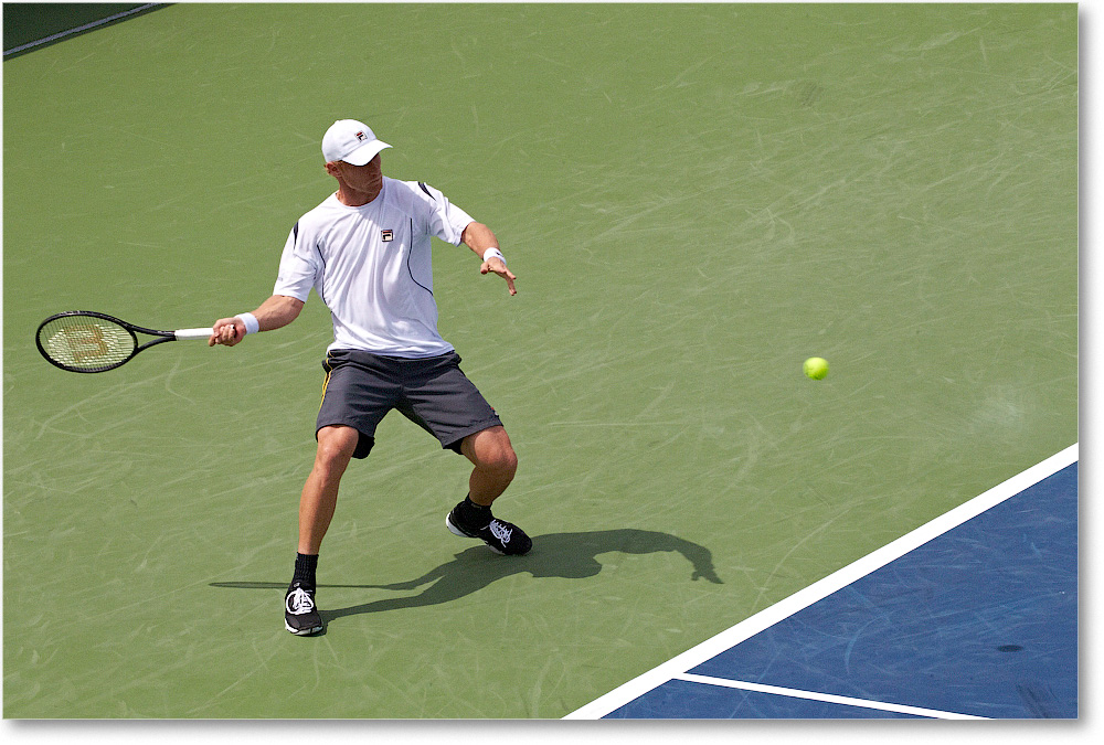 Tursunov (d Ferrer R16) Cincy2013_D4C5375 copy
