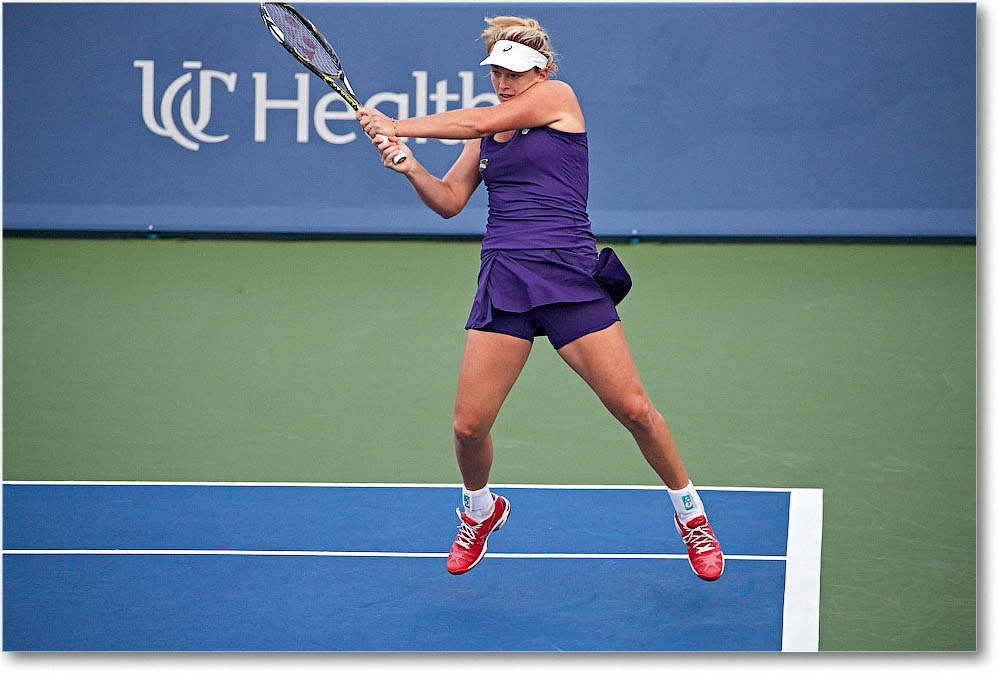 Vandeweghe_(d_Errani_R64)_Cincy2016_4DXA1561 copy