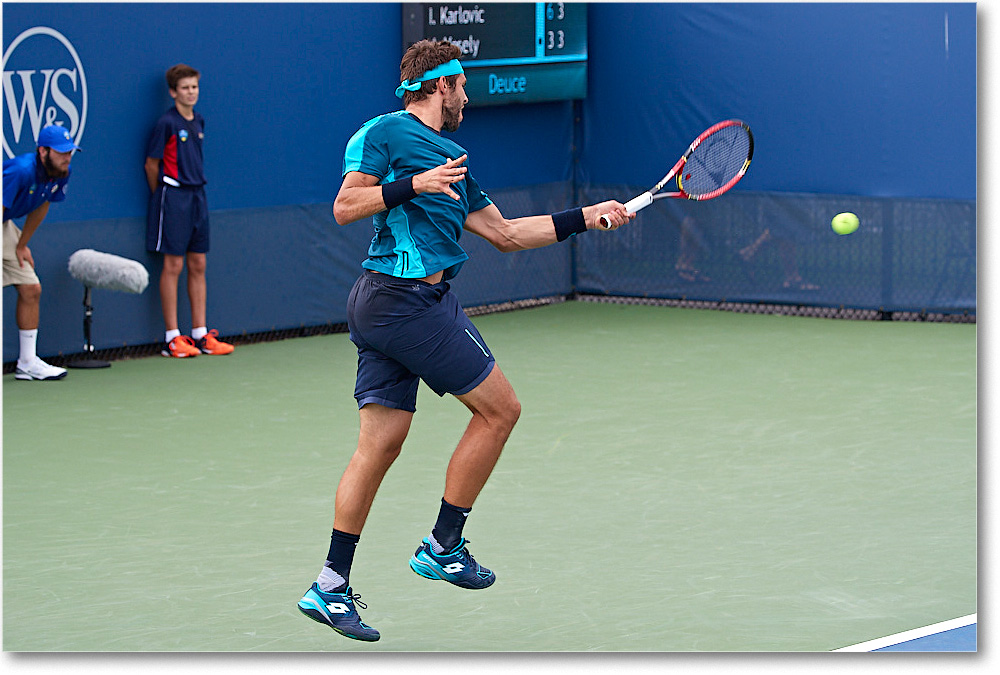 Vesely_(l_Karlovic_R64)_Cincy2017_4DXA8600 copy