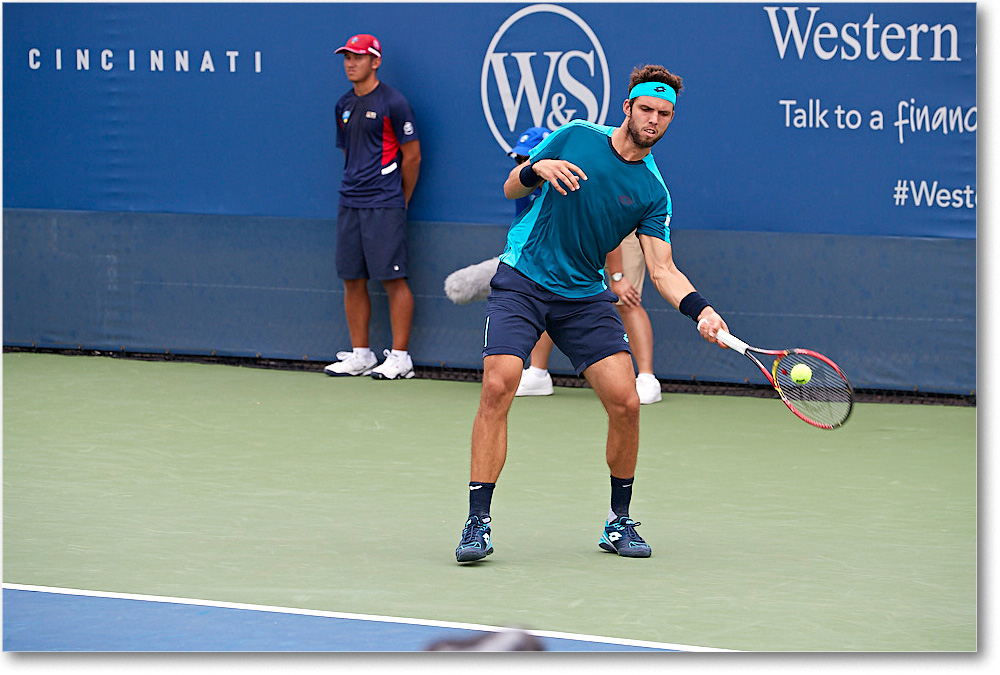 Vesely_(l_Karlovic_R64)_Cincy2017_4DXA8649 copy