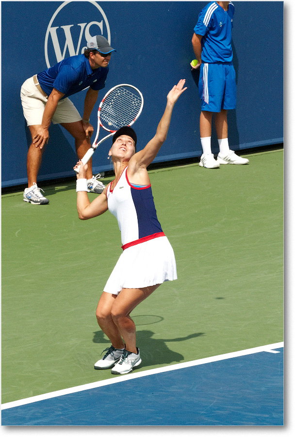 Vesnina (d Flipkens R64) Cincy2013_D4C3102 copy