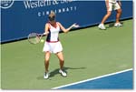 Vesnina (d Flipkens R64) Cincy2013_D4C3091 copy