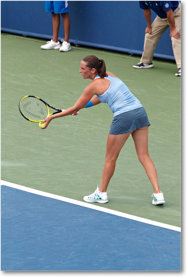 Vinci (d Errani R16) Cincy2013_D4C5696 copy