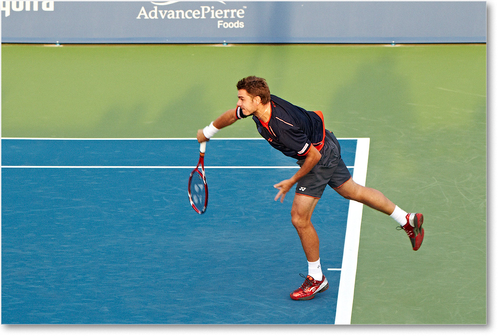 Wawrinka (d Mathieu R64) Cincy2012_D4B3953 copy