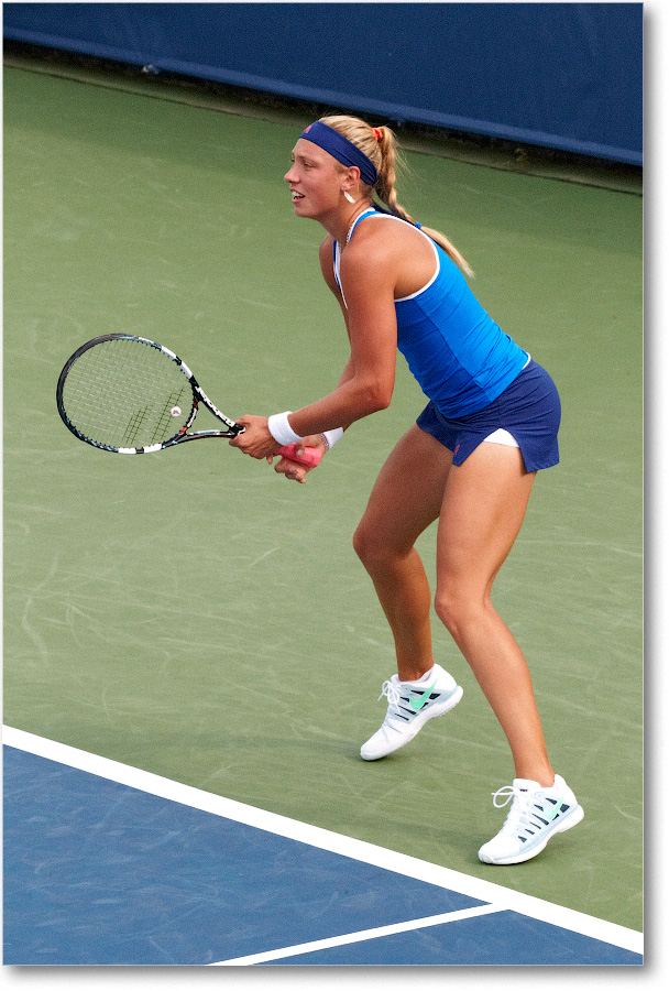Wickmayer (l Niculescu R64) Cincy2013_D4C3378 copy