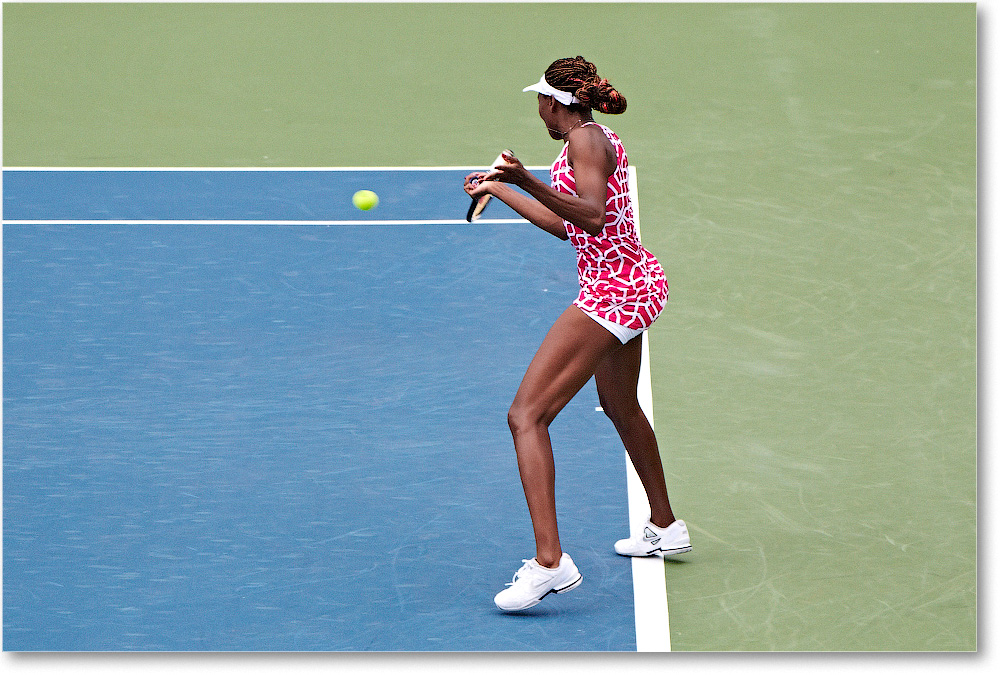 V Williams (d Kirilenko R64) Cincy2012_D4B5041 copy