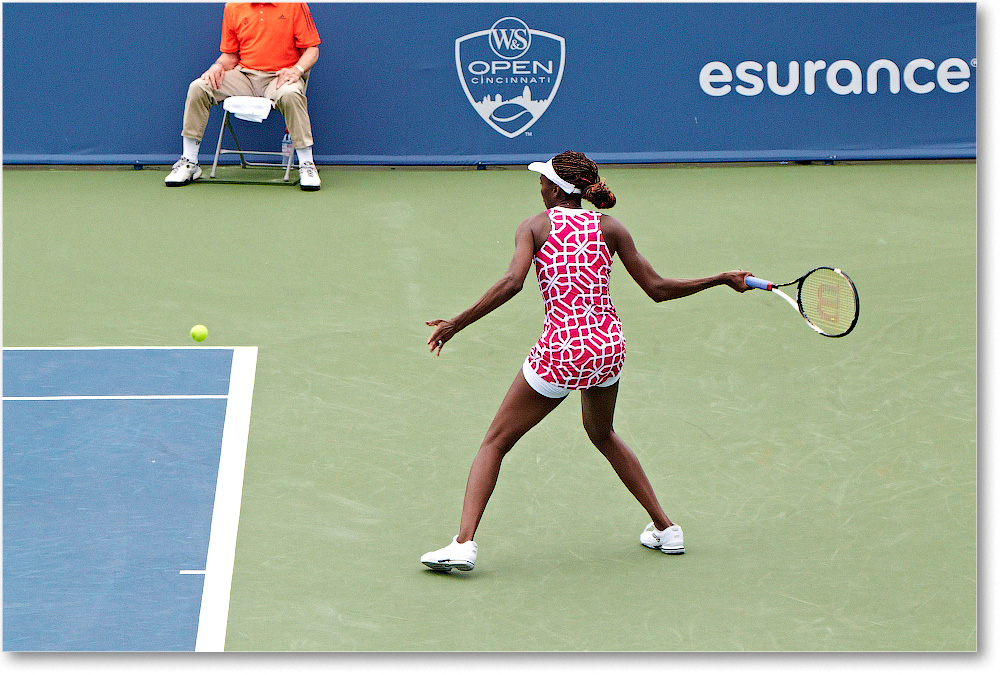 V Williams (d Kirilenko R64) Cincy2012_D4B5120 copy