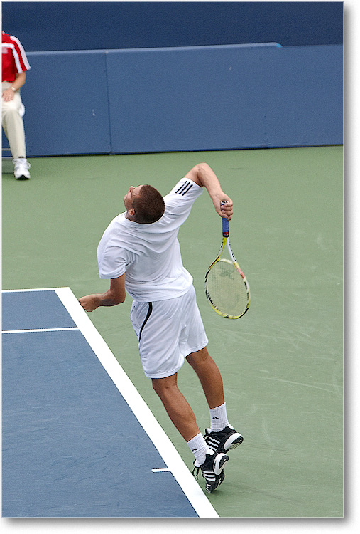 Youzhny (d Hanescu R64)_Cincy09_1D3A1598 copy