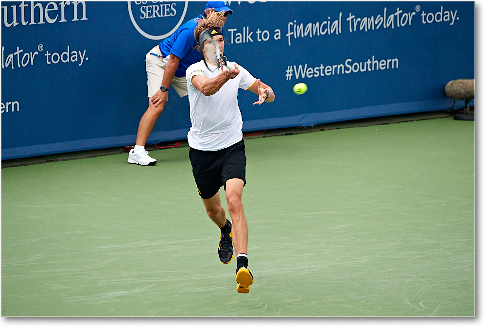 AZverev_(l_Tiafoe_R32)_Cincy2017_4DXB2481 copy