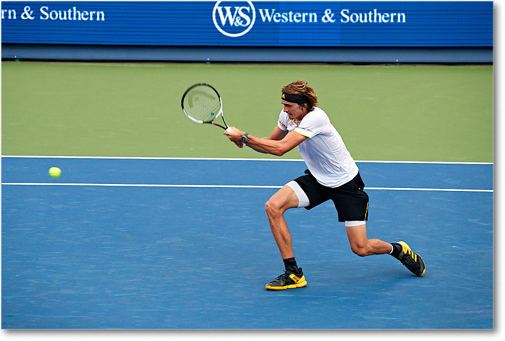AZverev_(l_Tiafoe_R32)_Cincy2017_4DXB2546 copy