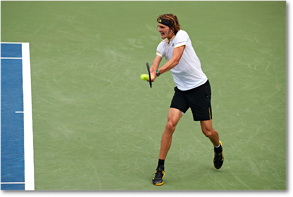 AZverev_(l_Tiafoe_R32)_Cincy2017_4DXB2558 copy