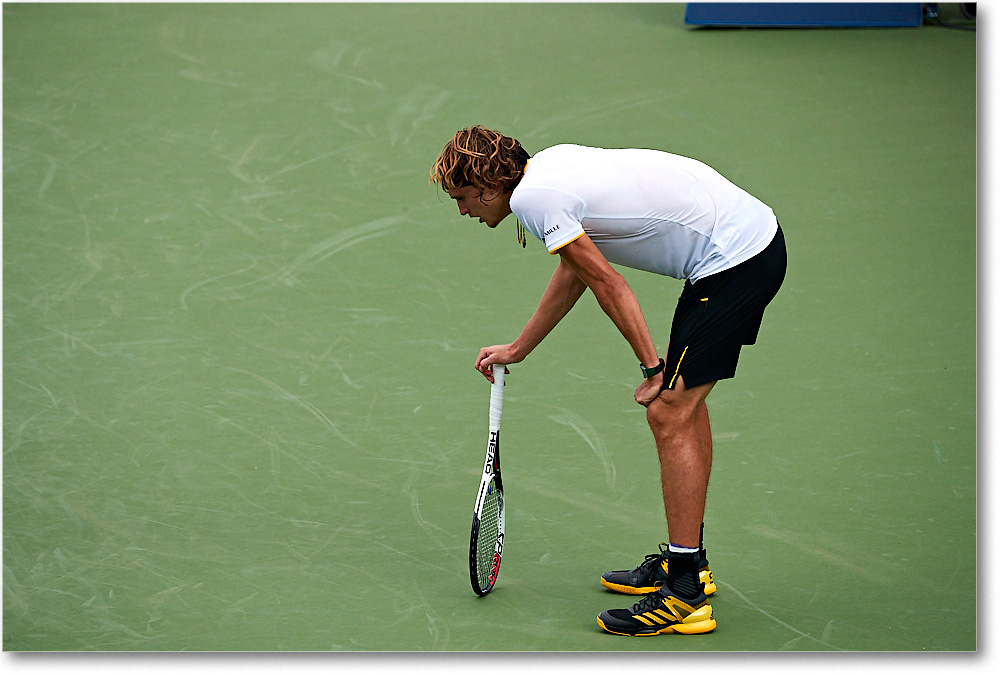 AZverev_(l_Tiafoe_R32)_Cincy2017_4DXB2613 copy