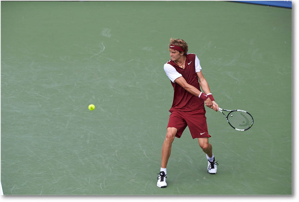 Zverev_(l_Coric_R64)_Cincy2015_2DXA7903 copy