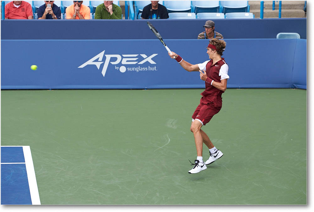 Zverev_(l_Coric_R64)_Cincy2015_2DXA7915 copy